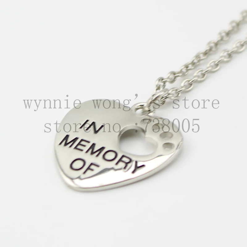 Новинка 2015 г. серебро в памяти. Кулон форме сердца с отпечатком лапы ожерелье