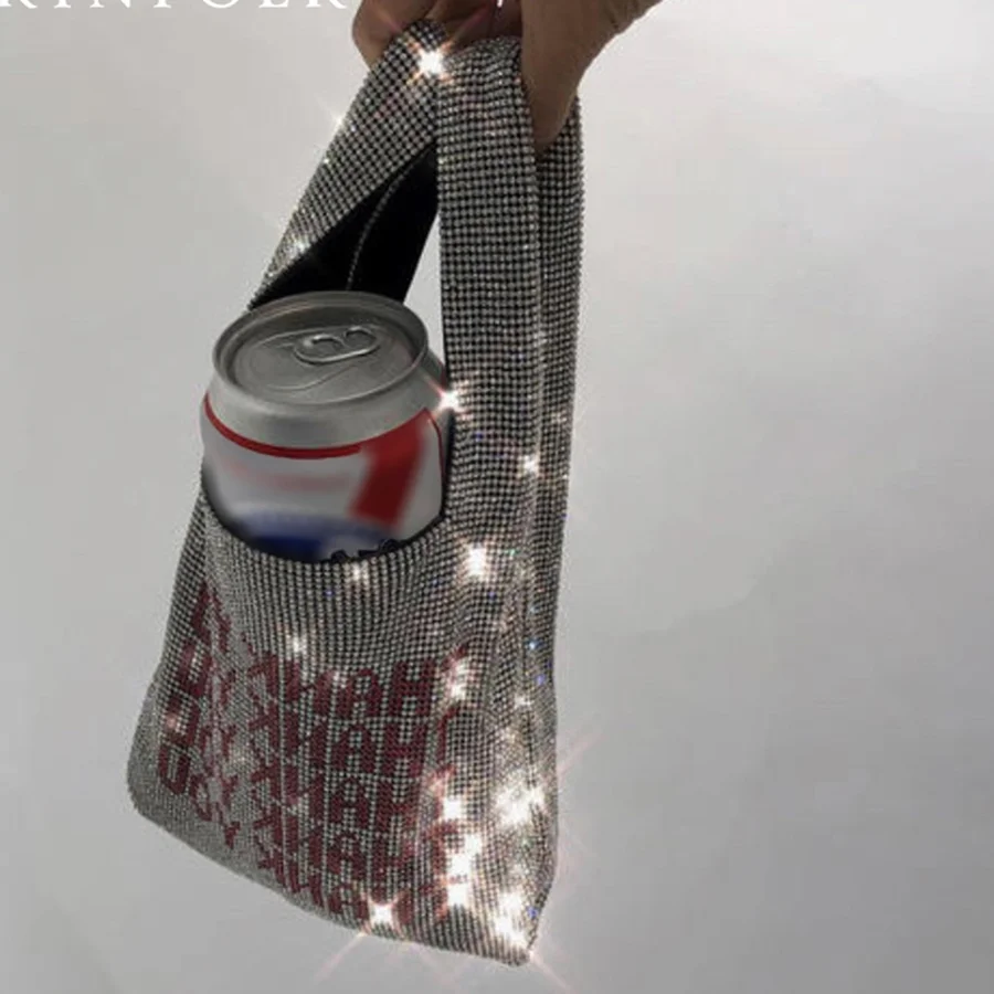 Женская сумка шоппер с принтом серебристого цвета расшитая блестками роскошная