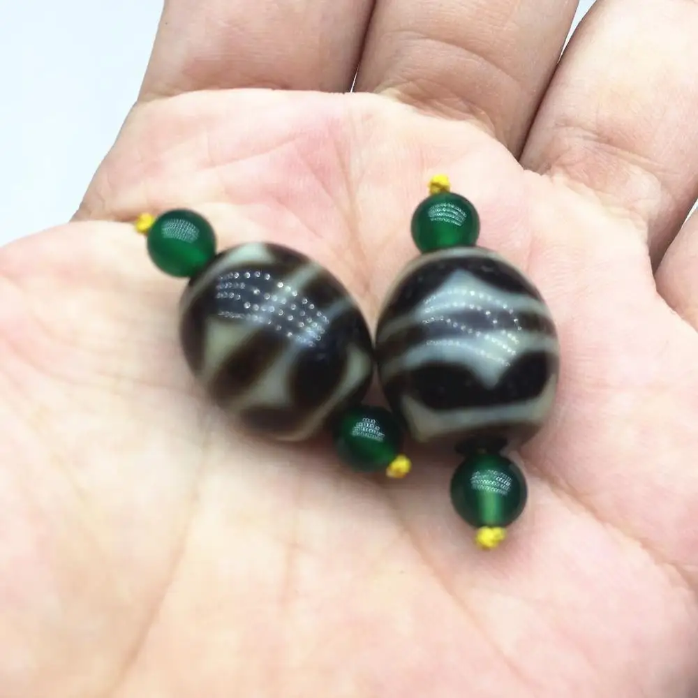 

2pcs/lots Daluo Magic Natural Agate Stone Special Patterns Tiger tooth Ivoy Color Tibetan Dzi Beads Free Shipping