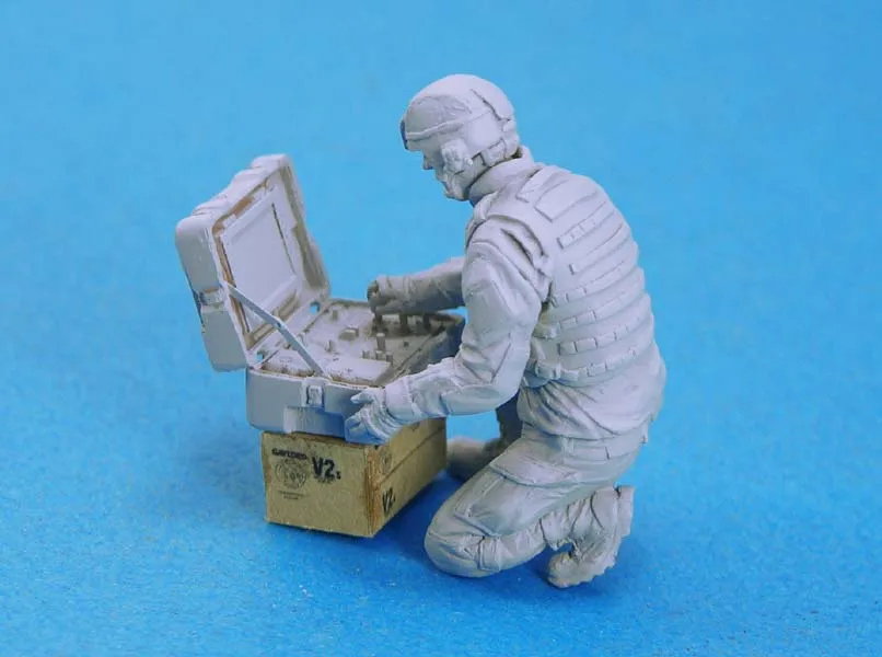 1/35 модельная фигурка из смолы наборы США EOD робот контроллер разобранный