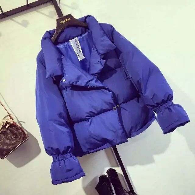 Стеганая куртка женская новая зимняя модная утепленная короткая хлопковая с