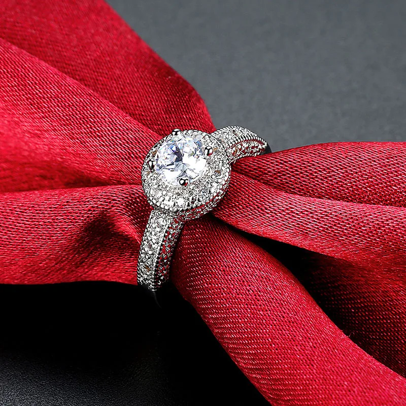 2017 Новое поступление Классическое белое золотое кольцо с фианитом для женщин Маленький кубический цирконий Выложенные модные украшения LR0813.