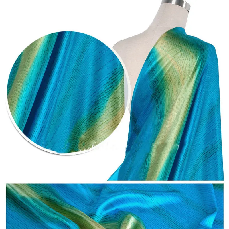 

Colorful printed Silk Satin Fabric With 100% Silk Material