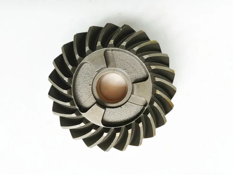 Передняя шестерня подходит для подвесных двигателей SUZUKI DF / DT 35 40 лошадиных сил