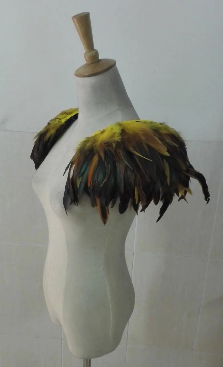 Чехол ручной работы с перьями и погонами # FSP16006 |