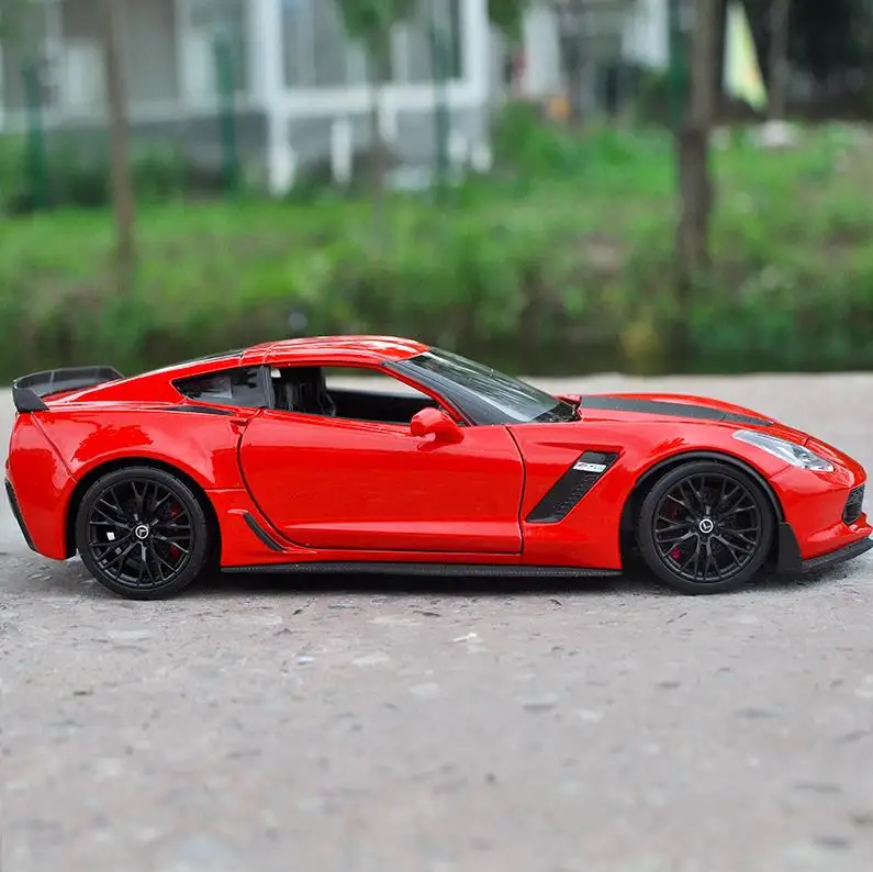 Высокая симуляция corvette Z06 1:24 Масштаб передовая Игрушечная машина из сплава литая