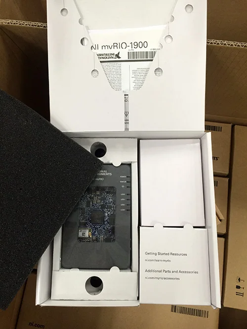 NI myRIO Embedded FPGA Student Design Equipment Lab Suite 1900 MYRIO-1900 782692-01 | Электроника