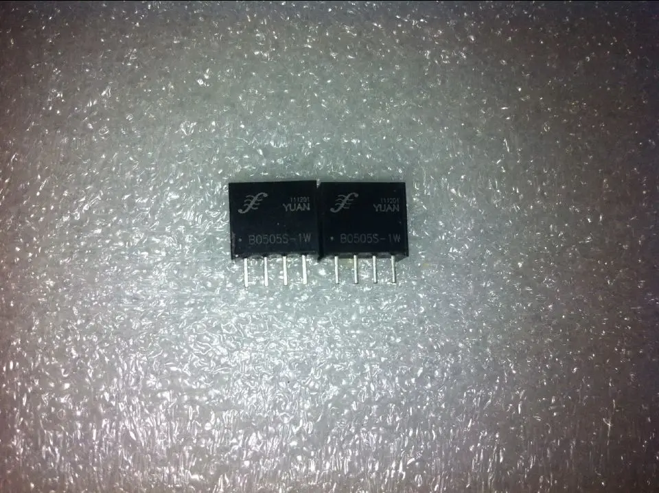 Новый и оригинальный B2409S-1W24V to9V конвертер постоянного тока Модуль питания 1000VDC