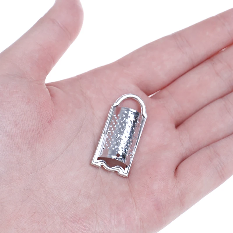 

Newest 1Pcs 1:12 Miniature Dollhouse Cheese Grater Simulation Kitchen Food Toys