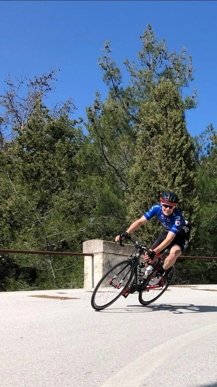 Команда Costelo BNP Swiss UCI одобренный велосипедист