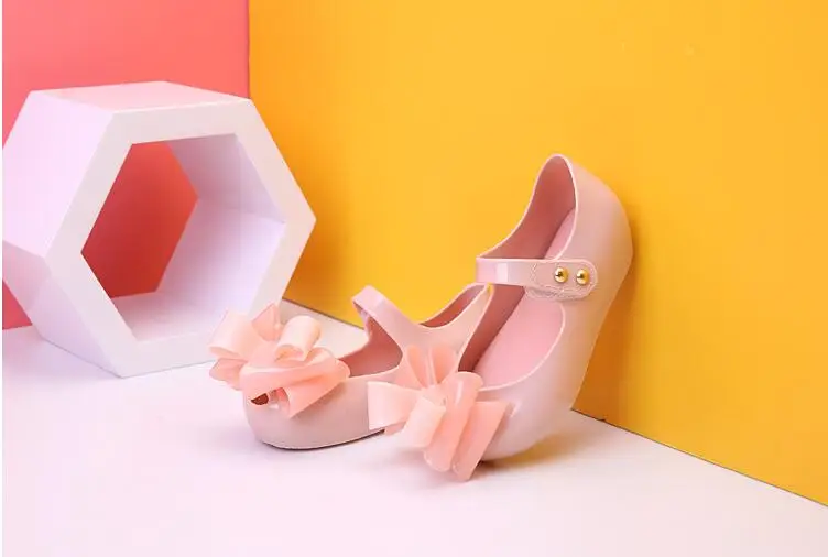 Style 2 Melissa/Новинка; сандалии для маленьких девочек с трехмерным бантом; нескользящая обувь на мягкой подошве; детская обувь; пляжная обувь; обувь для девочек - Цвет: Style 2