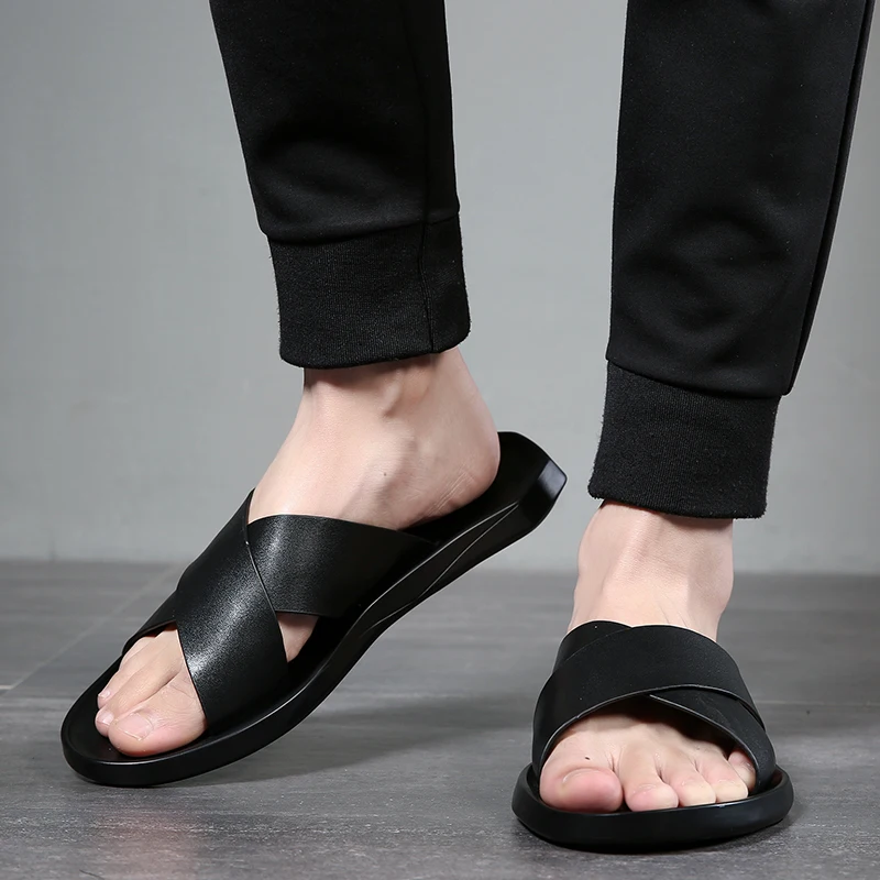 Бренд Шлепанцы из натуральной кожи Для мужчин летние обычные пляжные сандалии