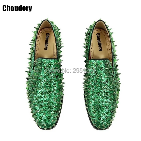 Туфли мужские на плоской подошве с шипами блестящий золотистый Серебристый |