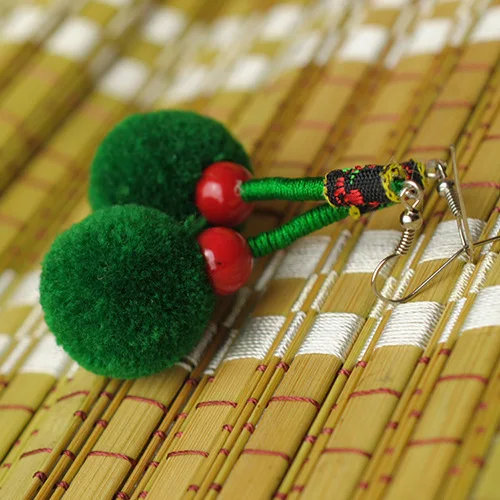 Ethnic jewelry handmade Chinese wind traditional vinatge plush balls dangle earrings green New embroidery lace | Украшения и