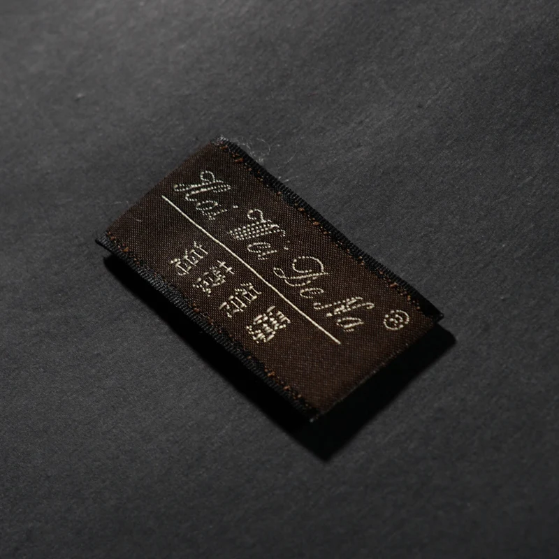 

2016 best sale fashion woven labels customized garment labels for clothing