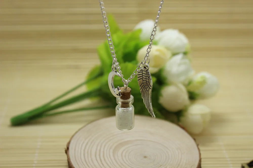 Оптовая продажа 10 шт./лот сверхъестественная защита ожерелье Крыло ангела Луна