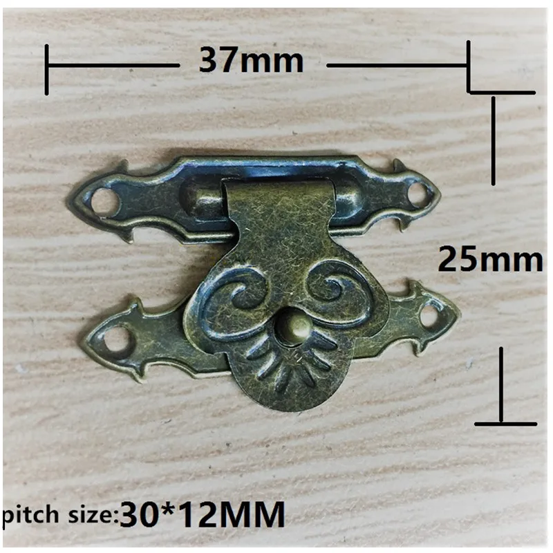 Vintage Iron Jewelry Box Padlock Hasp Locked Bronze Flower Wooden Handbag Buckle Antique Furniture Hardware 37*25mm 40Sets |
