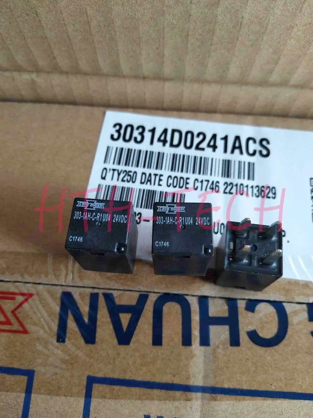 303-1AH-C-R1-U01-12VDC 303-1AH-C-R1-U04-24VDC автомеханический переключатель 20A 4 контакта