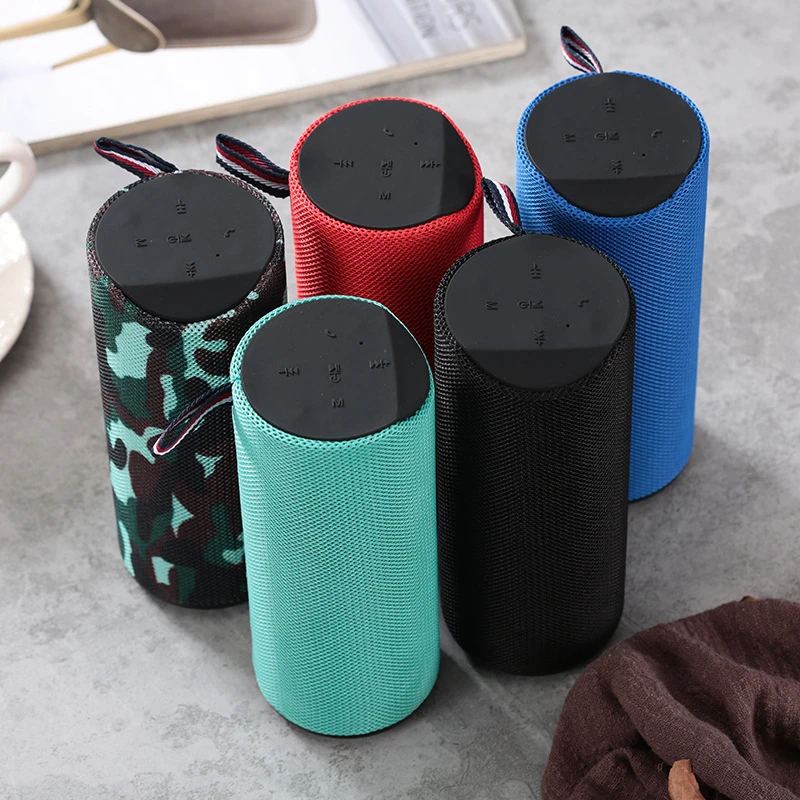 Водонепроницаемая Bluetooth колонка Спортивная Портативная с сабвуфером и тканевым