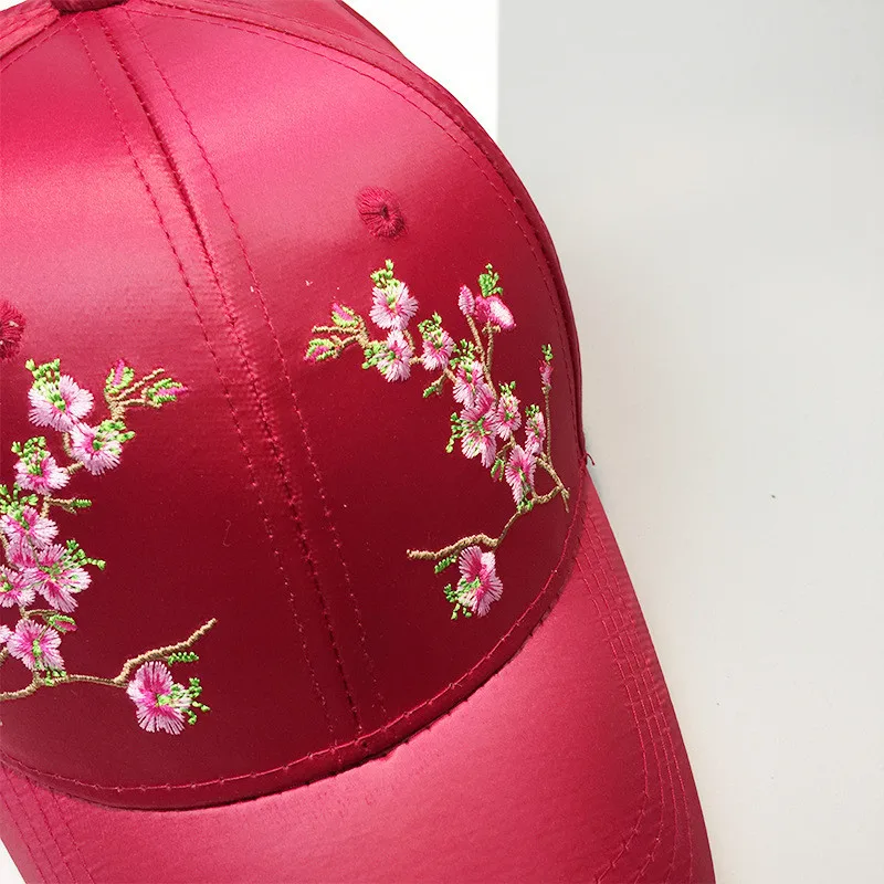 Новая высококачественная Женская Бейсболка с цветочной вышивкой красивая