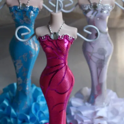 Небольшой манекен для кукол вешалка ожерелий серег колец органайзер ювелирных