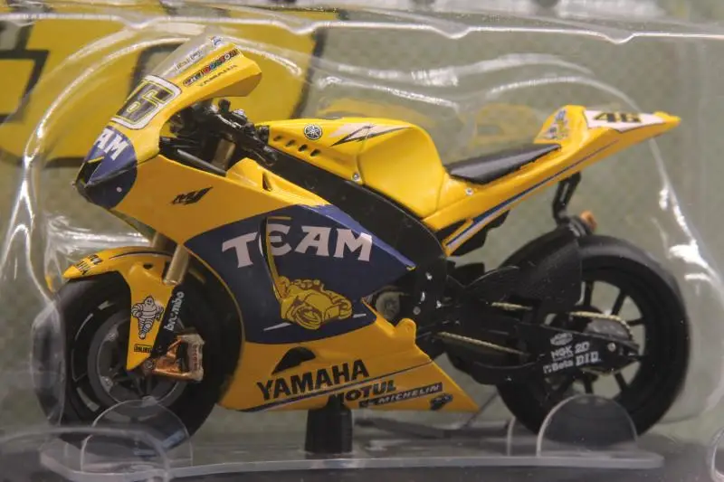 Leo 1:18 Yamaha YZR-M1 2006 мотоцикл сплав модель автомобиля литье под давлением металлические игрушки подарок на день рождения для детей мальчиков