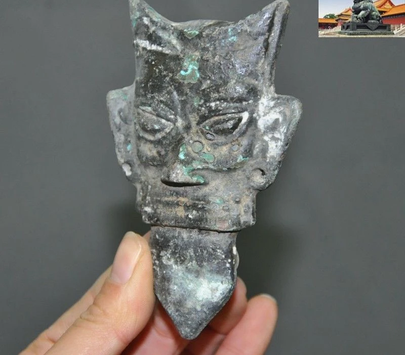4 &quotстаринная китайская бронза Sanxingdui культура жертвенность молитва люди голова