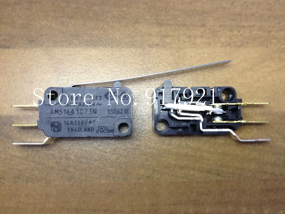 

[ZOB] The original Japanese imports of original AW51643C73N micro switch 16A250V route limit switch --20pcs/lot