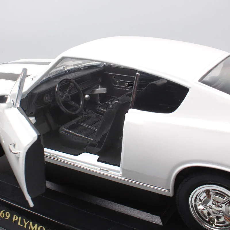 1:18 классические весы 1969 Chrysler Plymouth Barracude спортивные игрушки и транспортные средства миниатюрные автомобильные модели для детей
