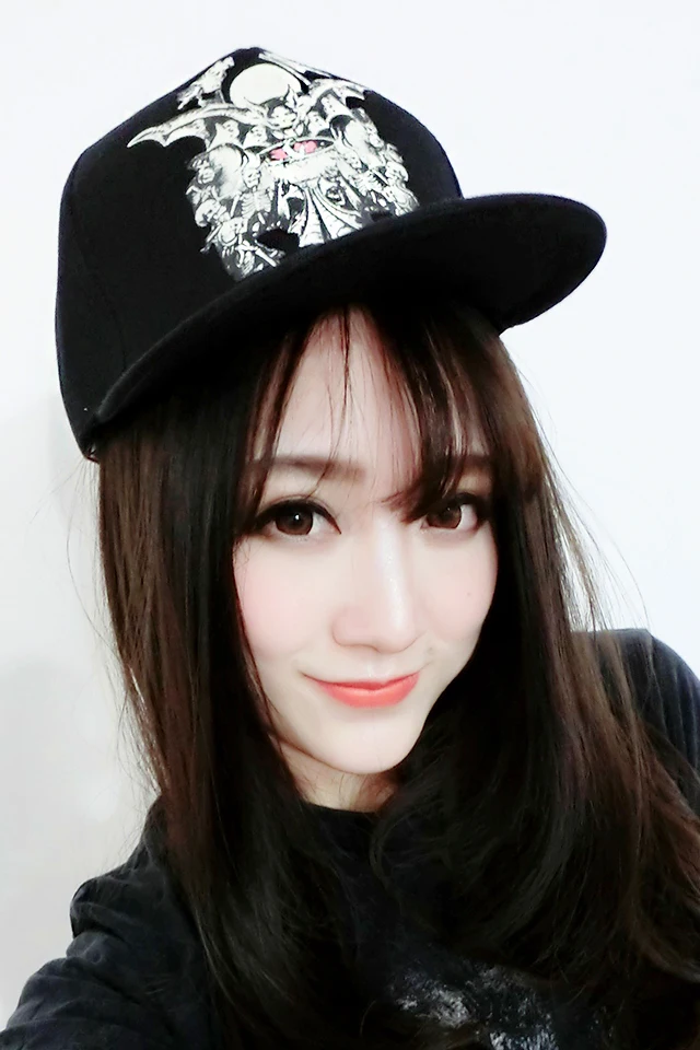 2015 hot sale summer style street's skulls luminous black snapback caps bone aba reta baseball cap hip hop hats for men women |