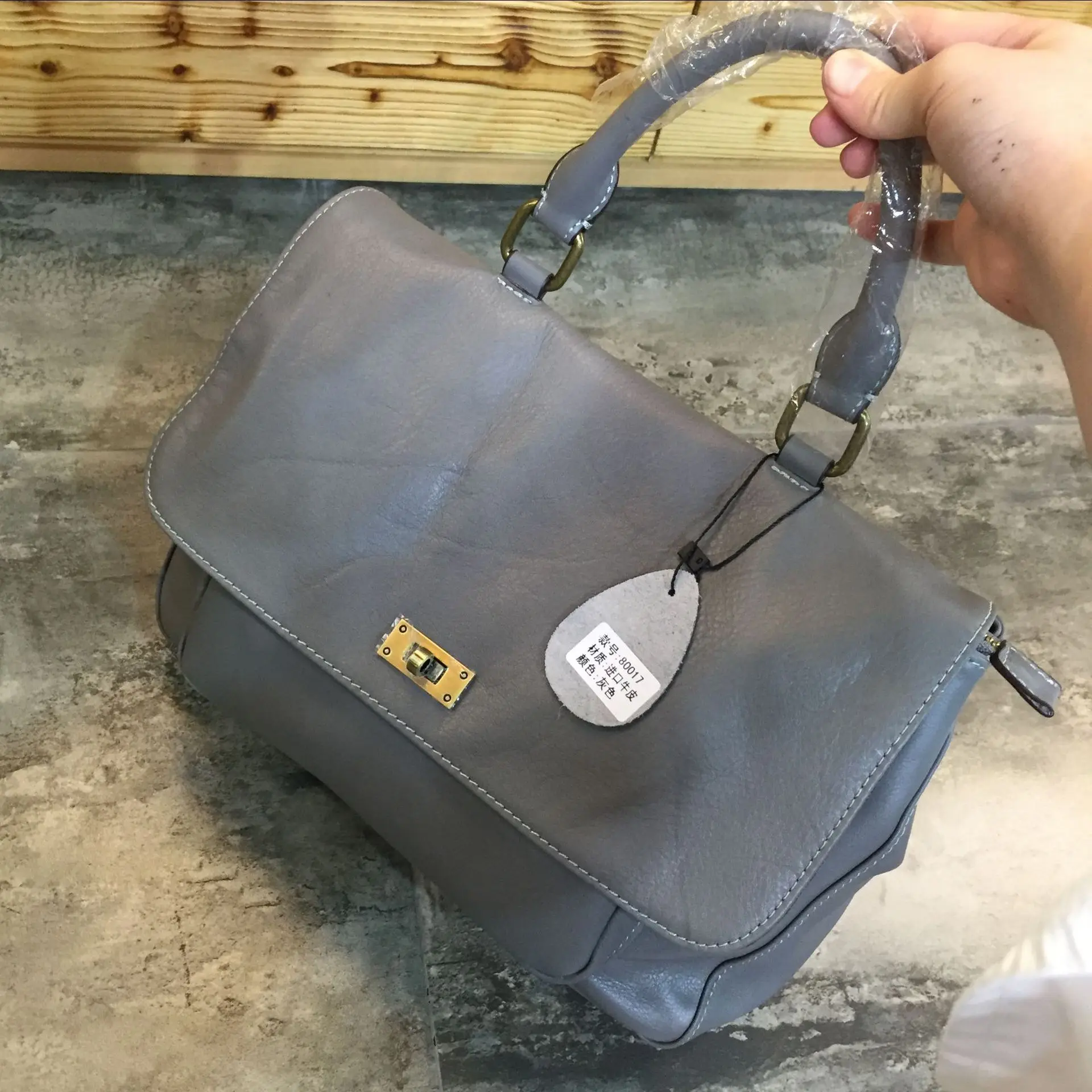 Женская сумка Большая вместительная через плечо из высококачественной воловьей