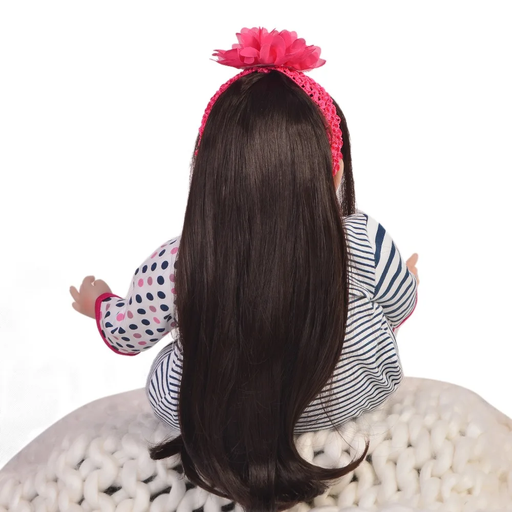 22-дюймовая силиконовая кукла "Reborn Dolls" 55 см - подружка ребёнка, реалистичная и живописная кукла в подарок на день рождения или Рождество, для игры в домик перед сном. Популярная позиция для малышей.