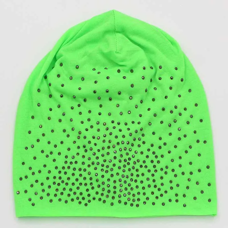 Gzhilovingl Весення женская шапка со стразами блеск вязаная зимняя шапка сплошной цвет маски шляпы женская шляпа шапка Gorro - Цвет: Зеленый