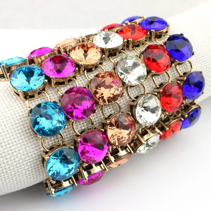

2020 Hot Selling 1.5cm Classic Faceted Round Glass Crystal Dot Bracelets for Women Gold Fashion Designer Inspired Brand Jewelry