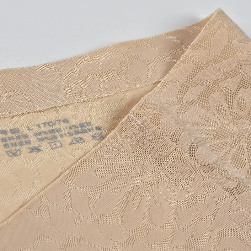 Женское нижнее белье со средней талией Awaytr бесшовные трусы из вискозы большого