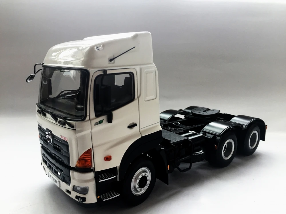 Изысканный коллекционный сплав модель подарок 1:24 HINO 700 сверхмощный для трактора