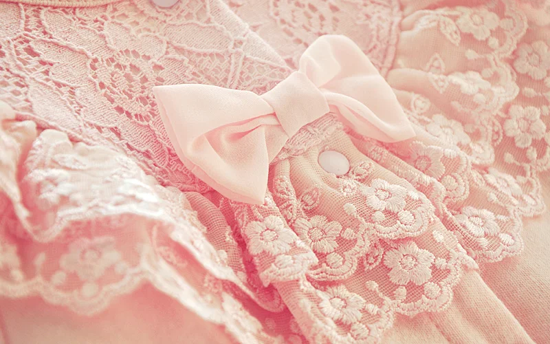 Комплект одежды для новорожденных девочек кружевной комбинезон с бантом + шляпка