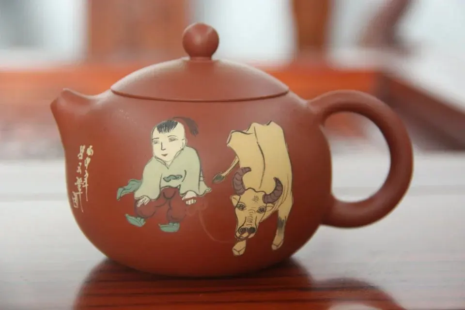 Настоящий исинский чайник у Олега Художник DAN FANG творчество: CAI HUI XI SHI 230 мл|clay