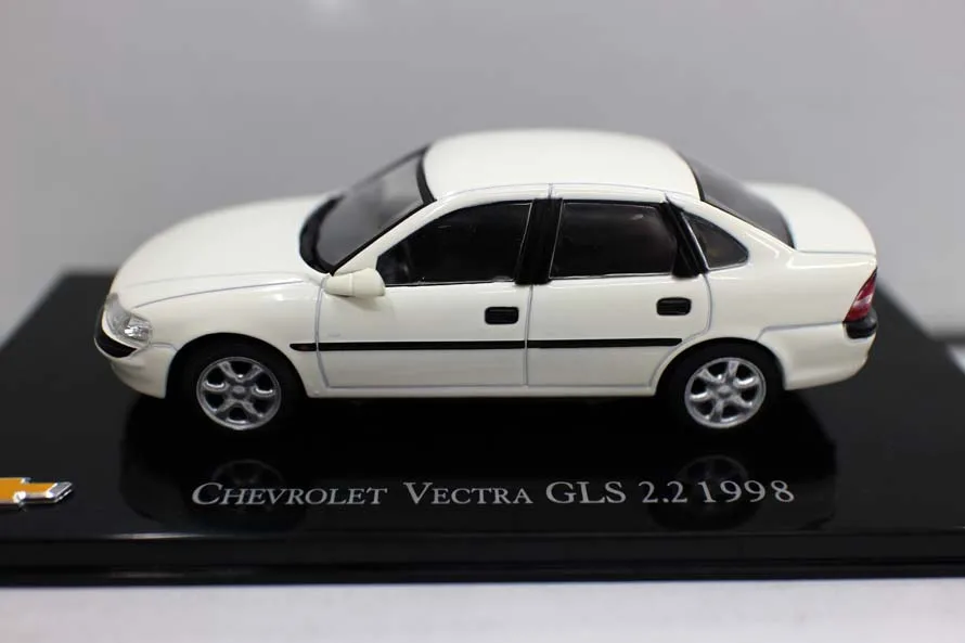 I XO 1:43 Chevrolet vectra gls2.2 1998 бутиковый автомобиль из сплава игрушки для детей Детские