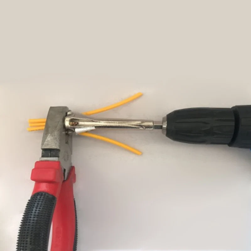 

Automatic Stripping Tool 2.5/4 Square Universal Electrical Cable Quick Connector Parallel Electrical Wire Fast Connector