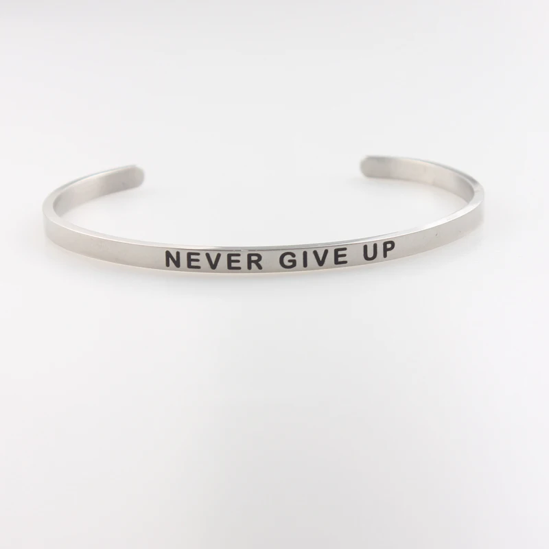 NEVER GIVE UP Цена 4 мм нержавеющая сталь бар выгравированы положительные вдохновляющие цитаты манжета браслет с мантрой браслет для мужчин лучшие подарки - Окраска металла: NEVER GIVE UP