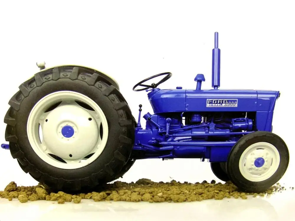 Универсальные хобби 1/16 г. Fordson Super Dexta Diesel 2000 US Version трактор UH2902 |