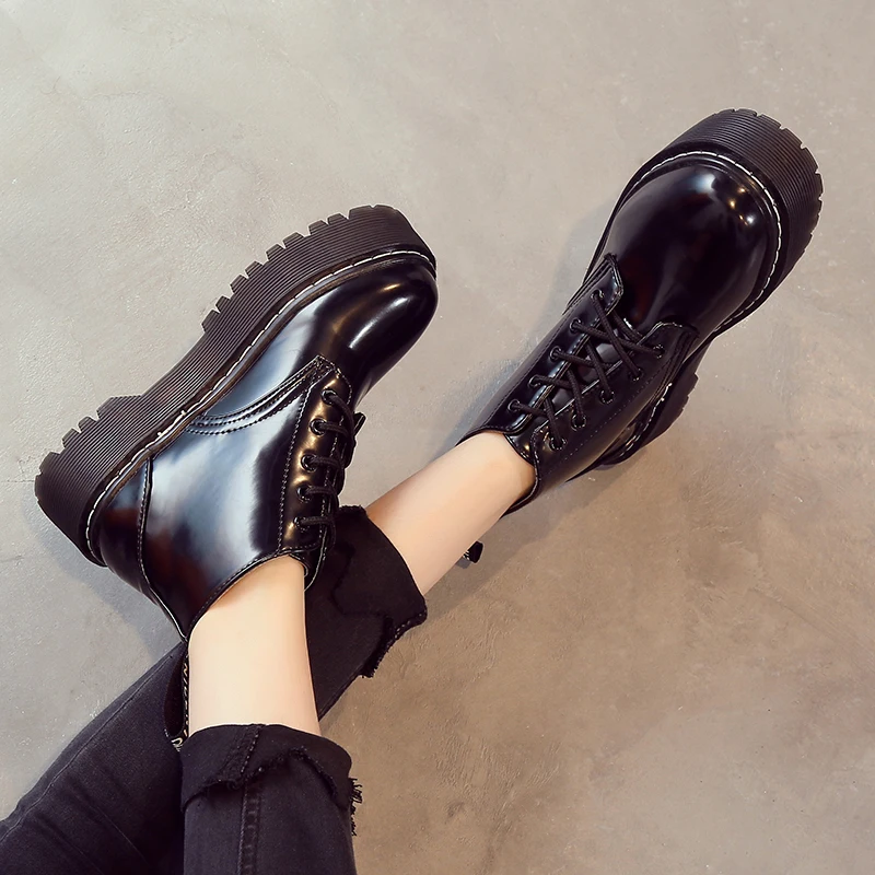AIYUQI autumn new women's Martin boots Europe and the United States tendon thick women's short boots warm women's shoes