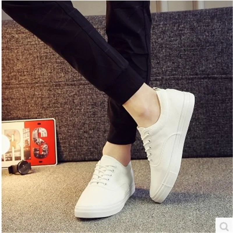 New Canvas Shoes Men White Sneakers Casual Flat Lace-up Adult Male Tenis Footwear Retro Classic Round Toe Breathable Black |
