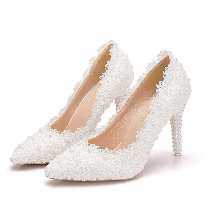 

Large size white lace pointed wedding shoes Women's high heel stiletto pointed Dress banquet shoes Sweet high heel single shoes