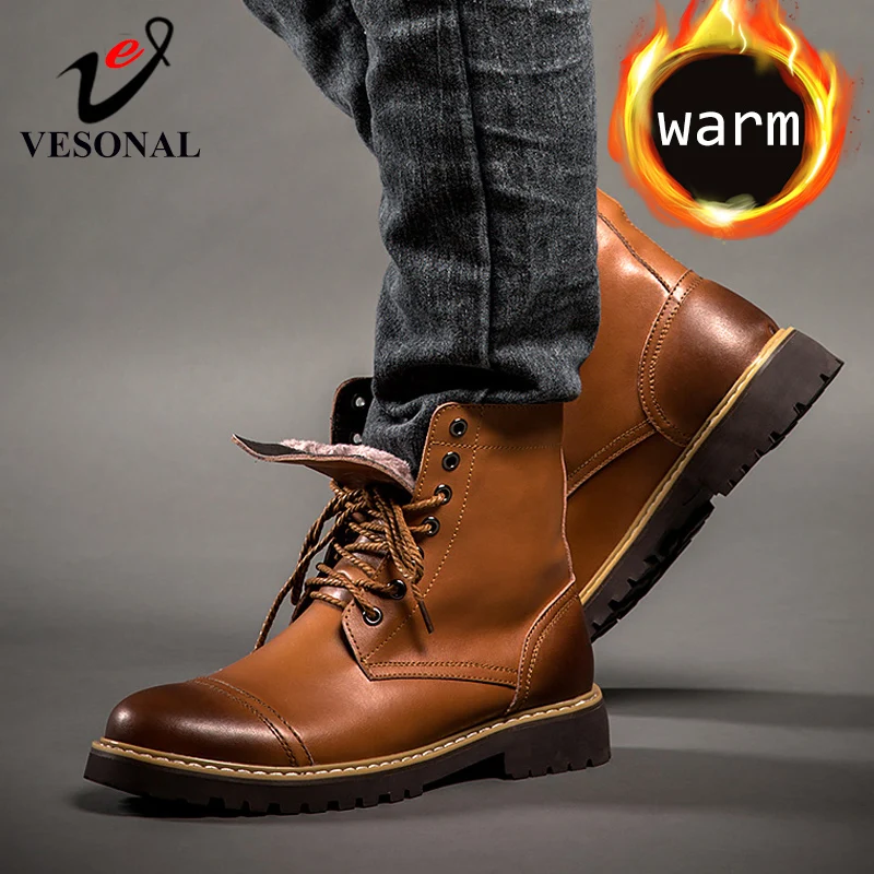 Ботинки мужские кожаные средней длины на меху с плюшевой