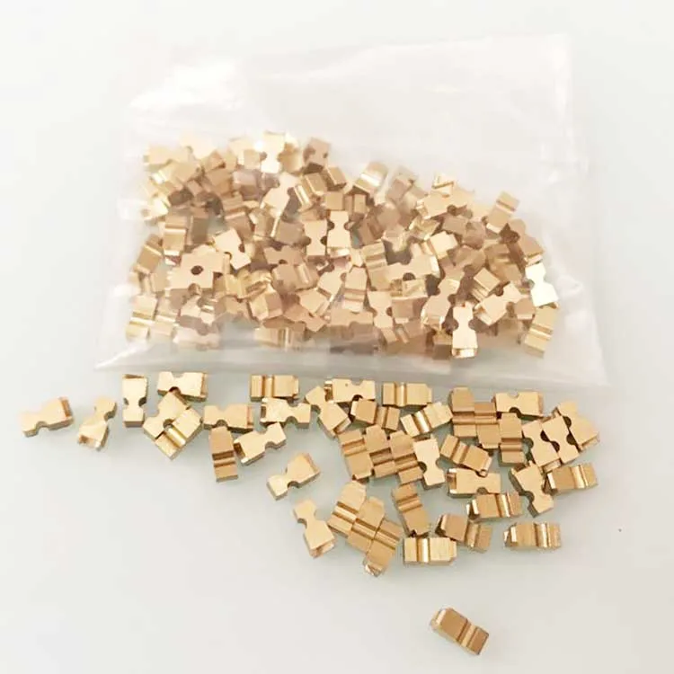 

Латунь 3*3,5*6,8 мм Английский алфавит для штамповки кодирования машины (A-Z 2 шт, 0-9 4 шт, символы 8 шт, Т-тип)