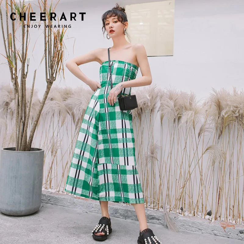 Женское платье без бретелек Cheerart зеленое клетчатое средней длины с открытой