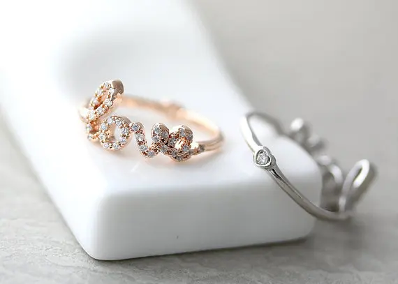 Оптовая продажа кольцо с надписью Love крошечное сердце задней стороны