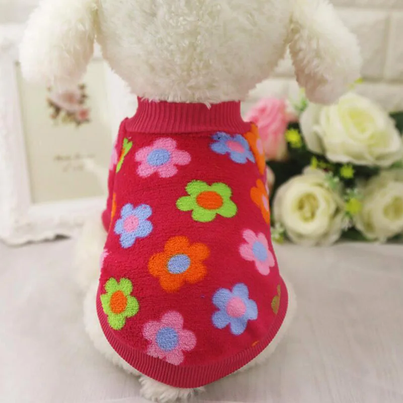 Flower Новые собаки кошки одежда ярких цветов в полоску, Цвет теплый свитер для кота джемпер для домашних животных Кошки Одежда для маленьких собак домашних животных XS S M L XL Y283 - Цвет: Flower